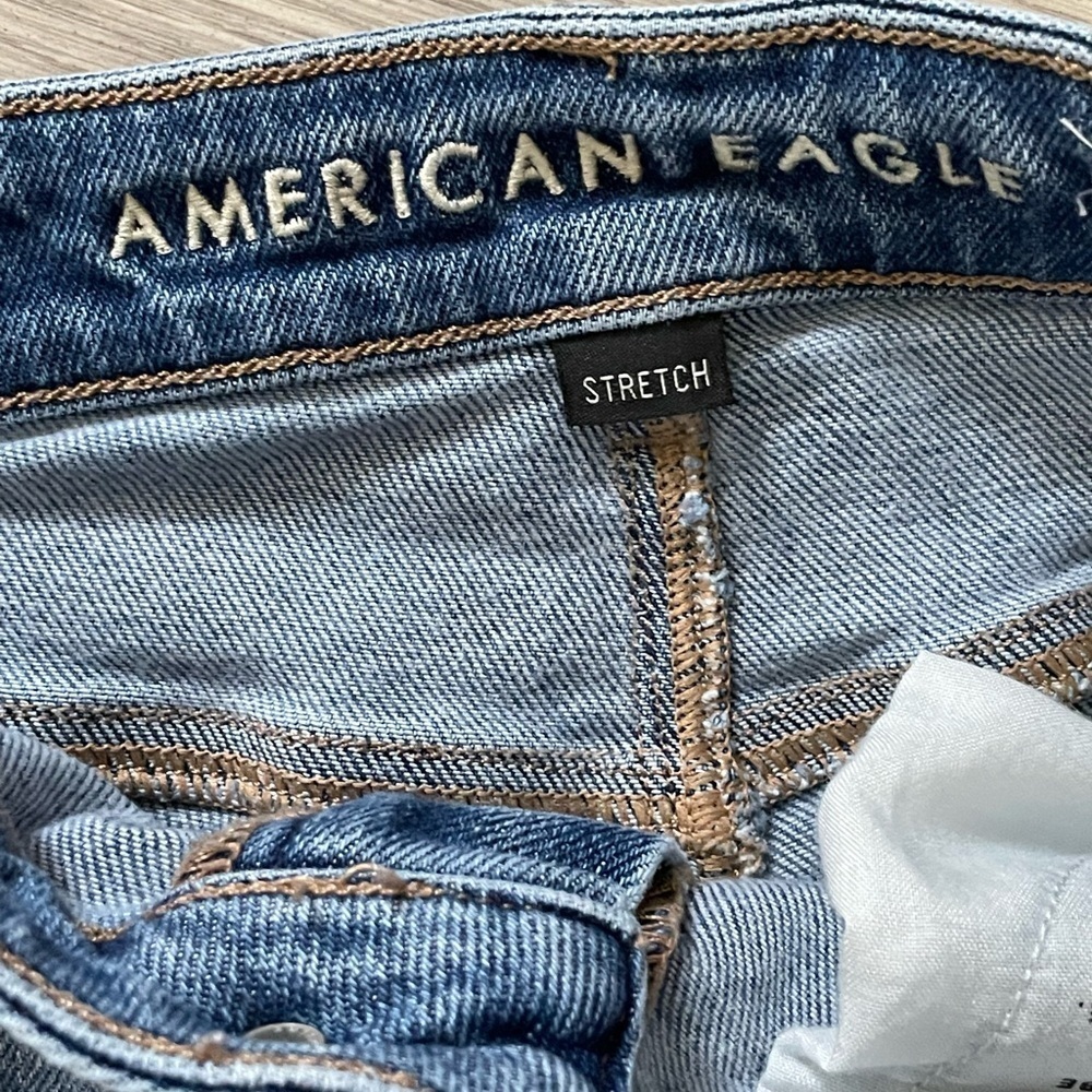 American Eagle Distressed Women's Jeans Size 2 Short - Picture 9 of 15